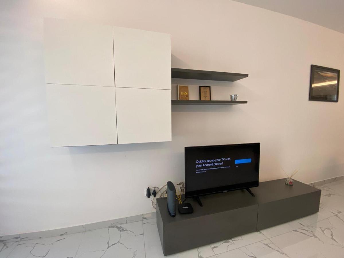Sliema Centrally Located Apt Exterior foto