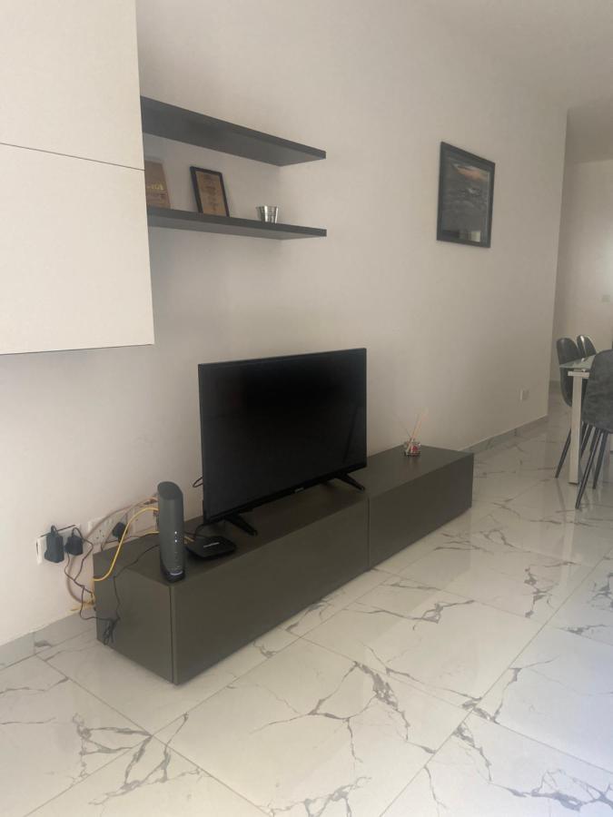 Sliema Centrally Located Apt Exterior foto